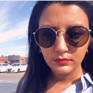 Meet your Posher, Oana